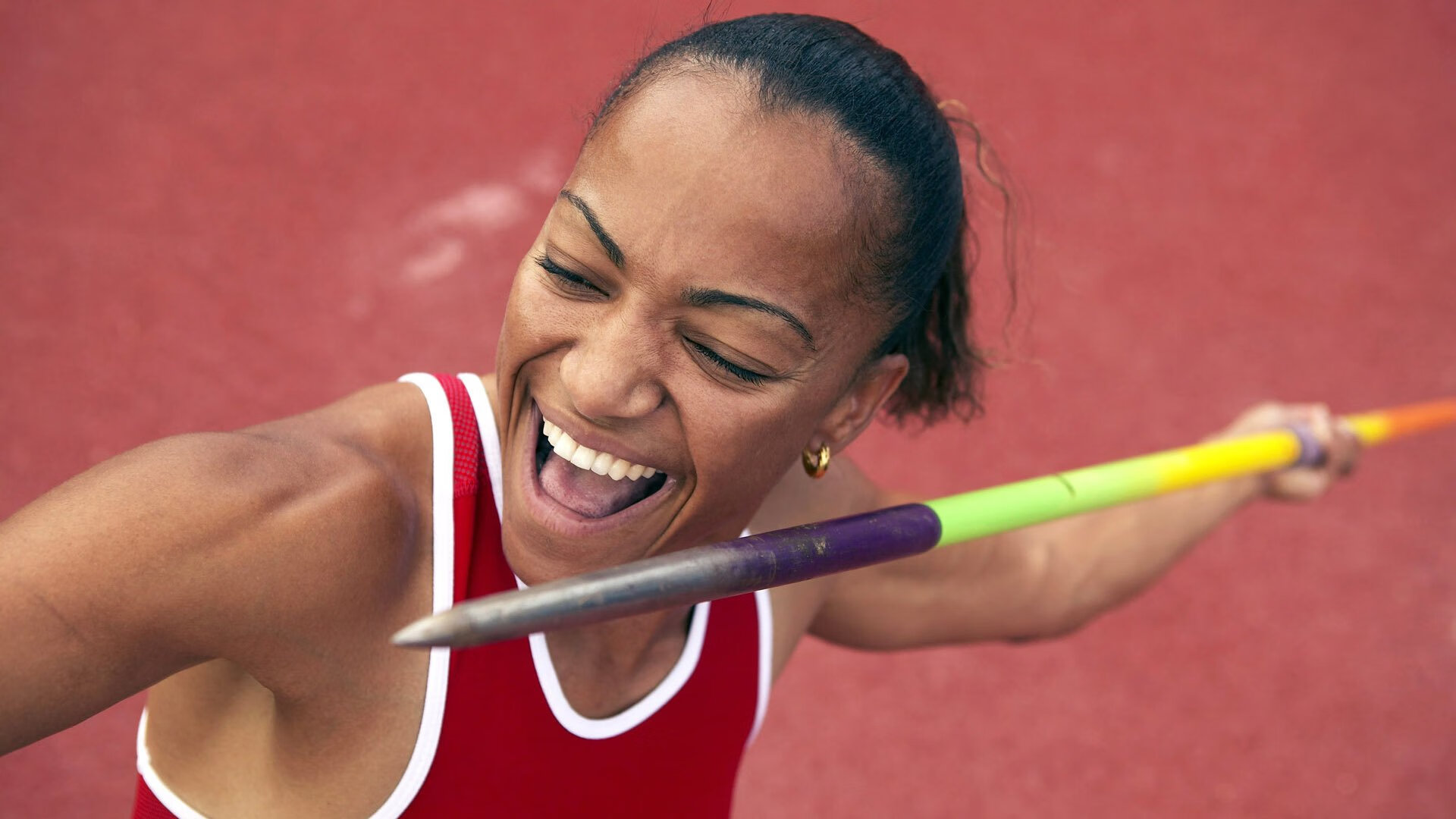 开云体育APP下载-“赛季终点线临近，争冠之战白热化，谁能站上巅峰？”，什么叫白热化竞争