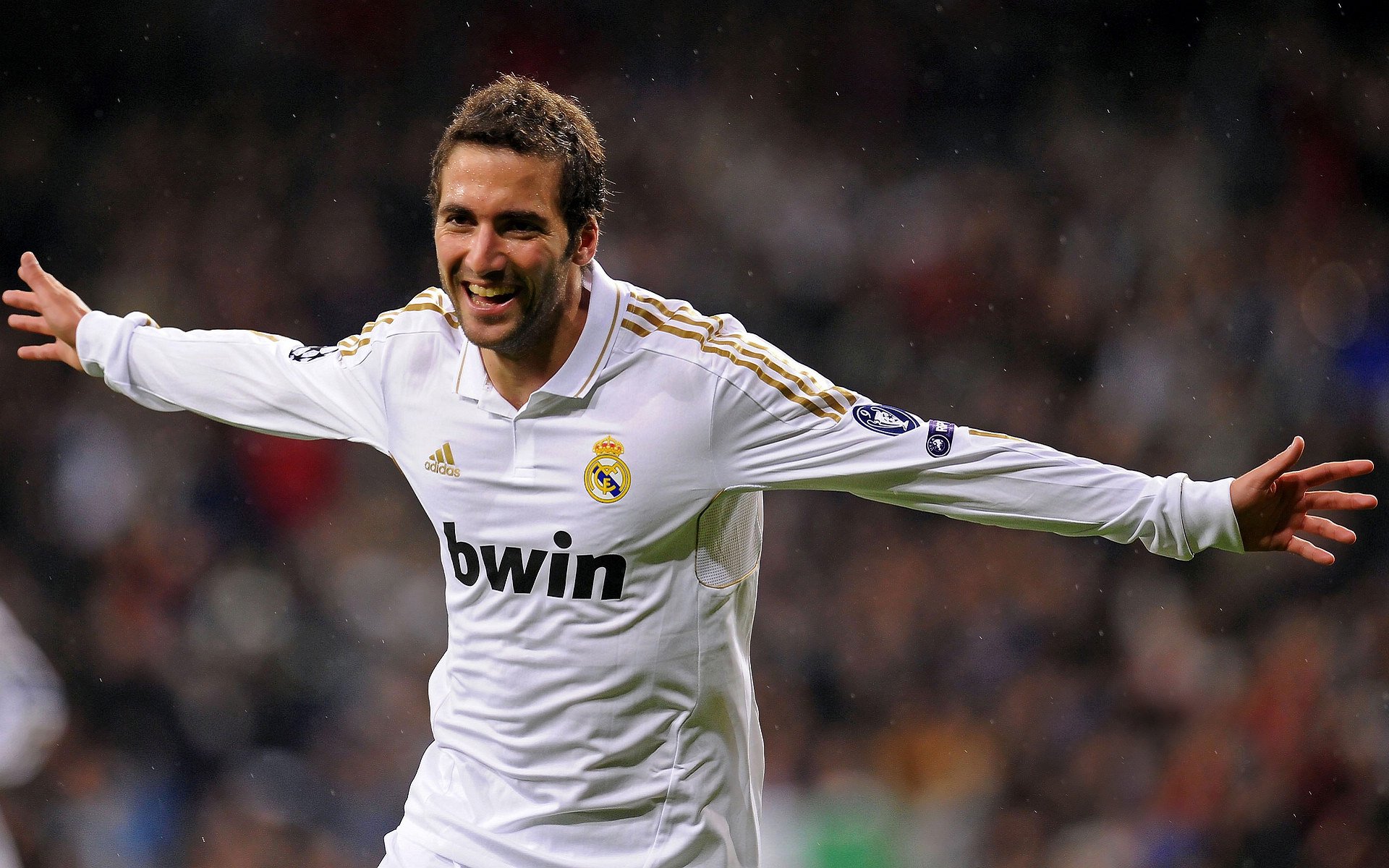 体育新闻中心参与体育数字版权国际合作项目，体育新闻版面